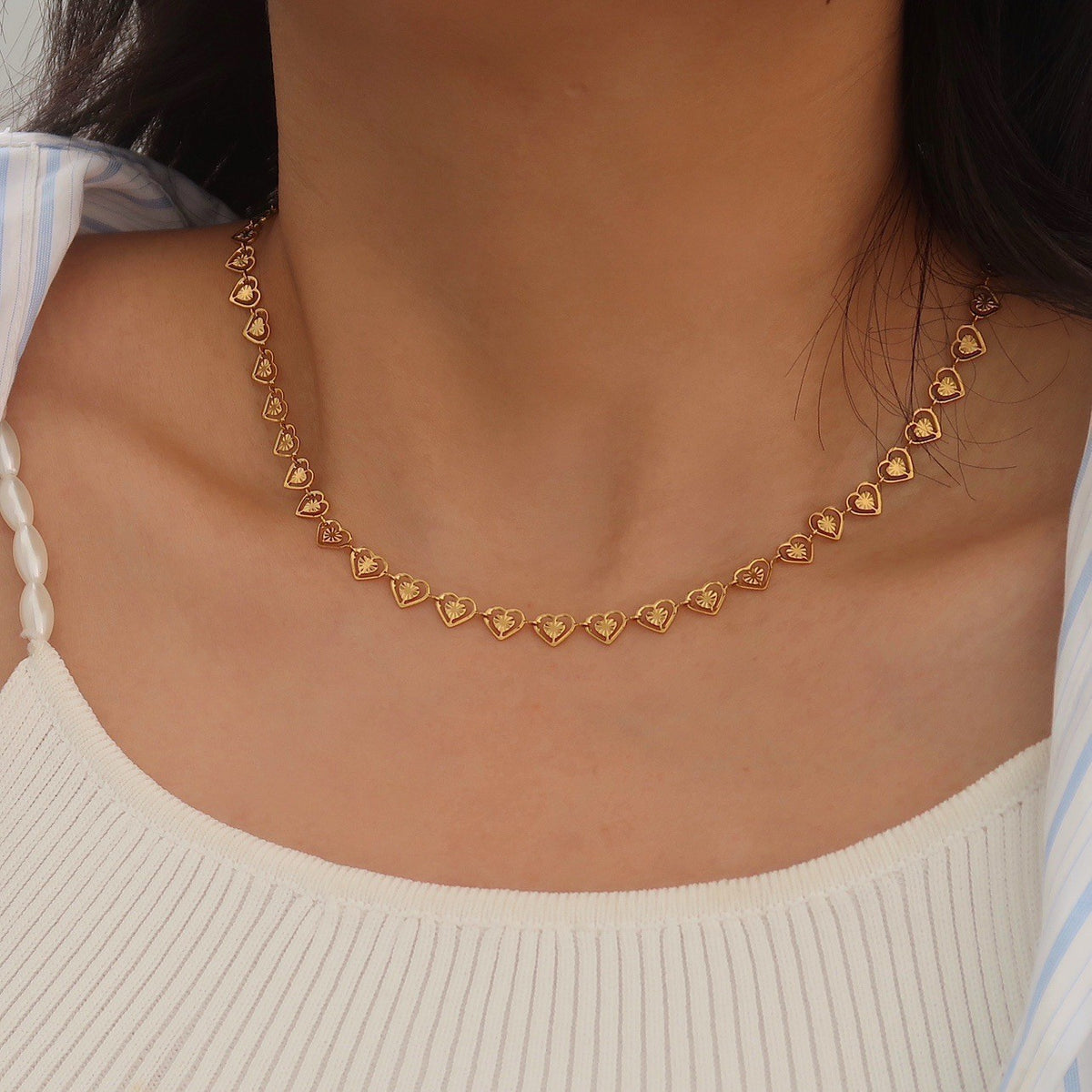 Diya Heart Link Necklace - view 3