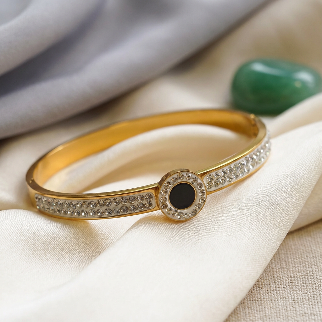 Sitara Halo Circle Bangle - view 3