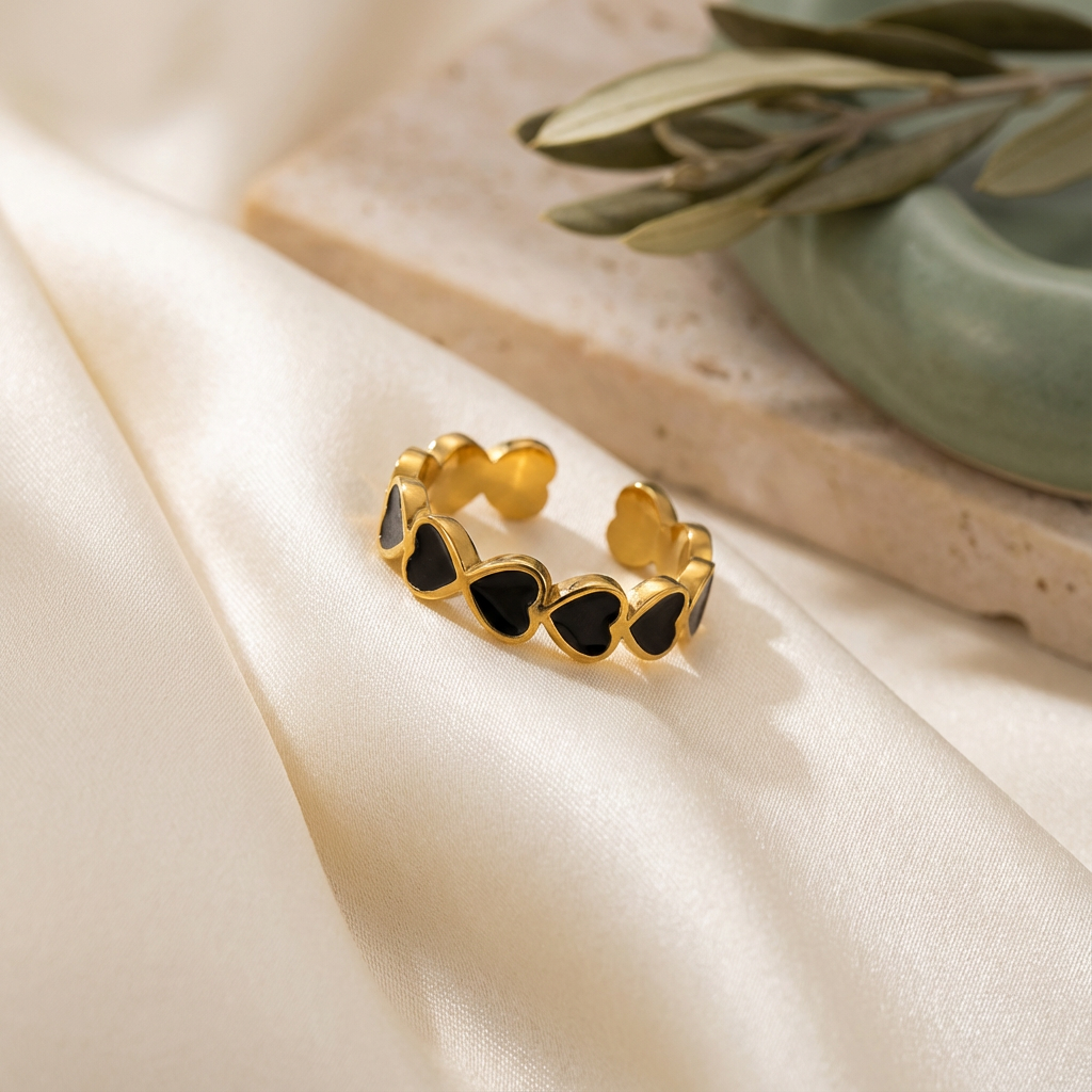 Nyx Black Heart Ring - view 3