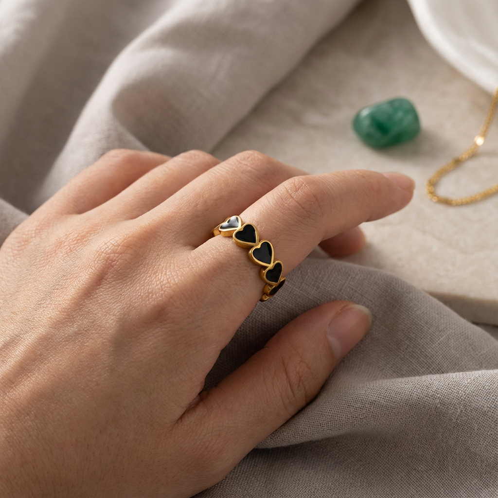 Nyx Black Heart Ring - view 2