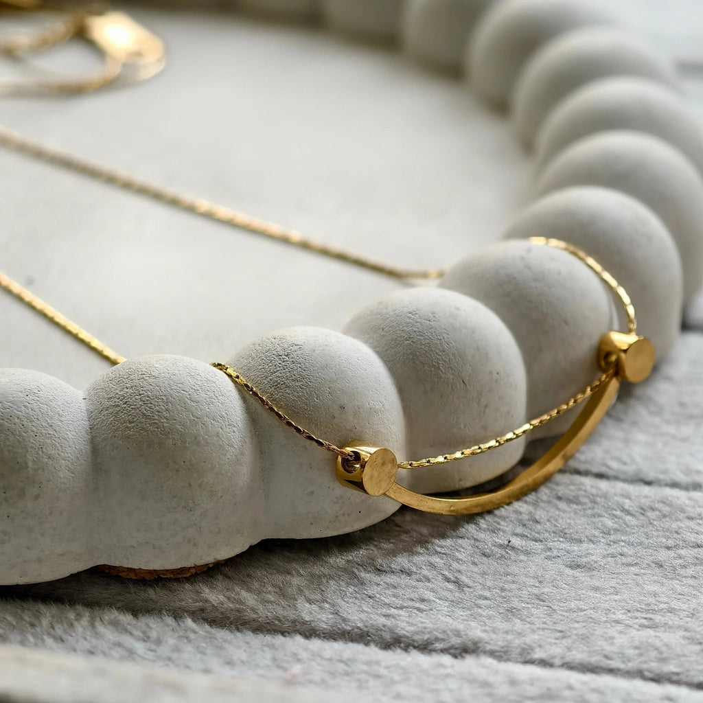 Joy Curved Bar Necklace - view 4