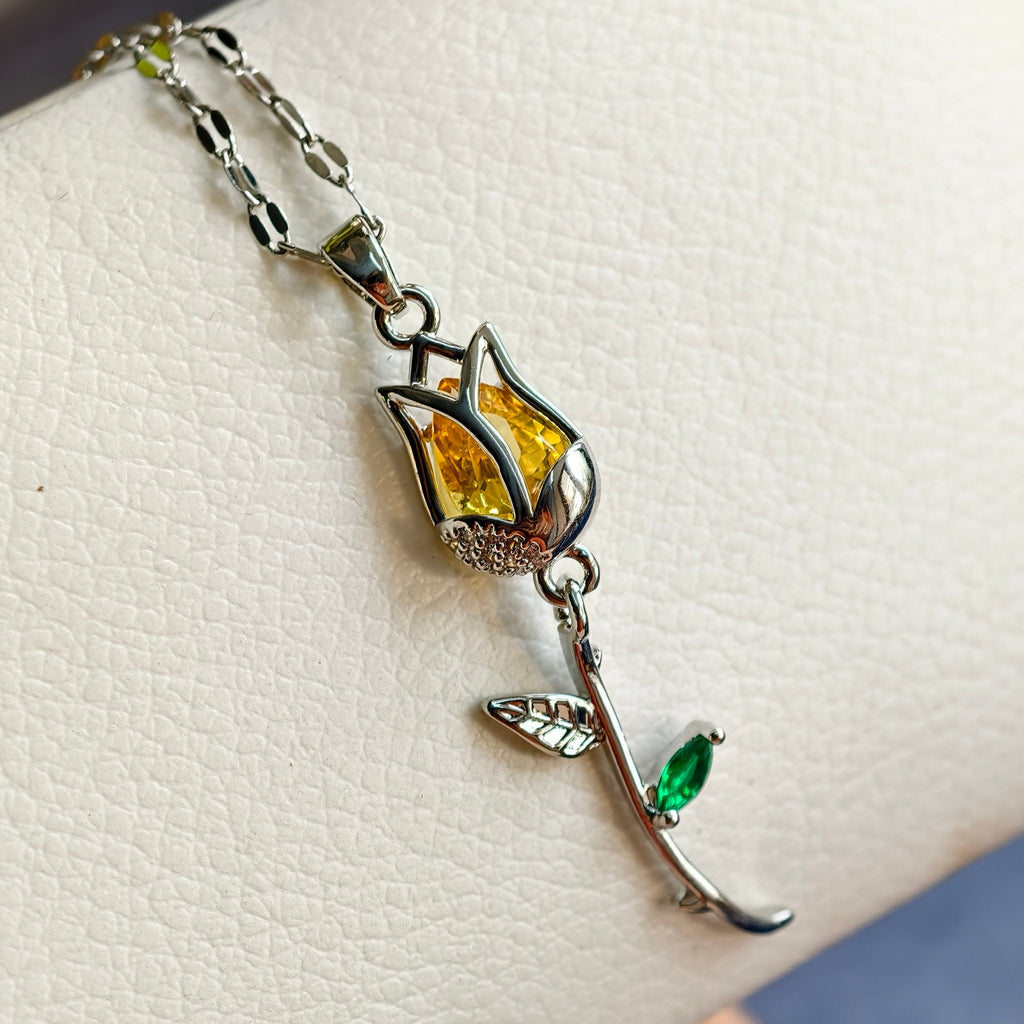 Rosa Petal Pendant Necklace - view 3