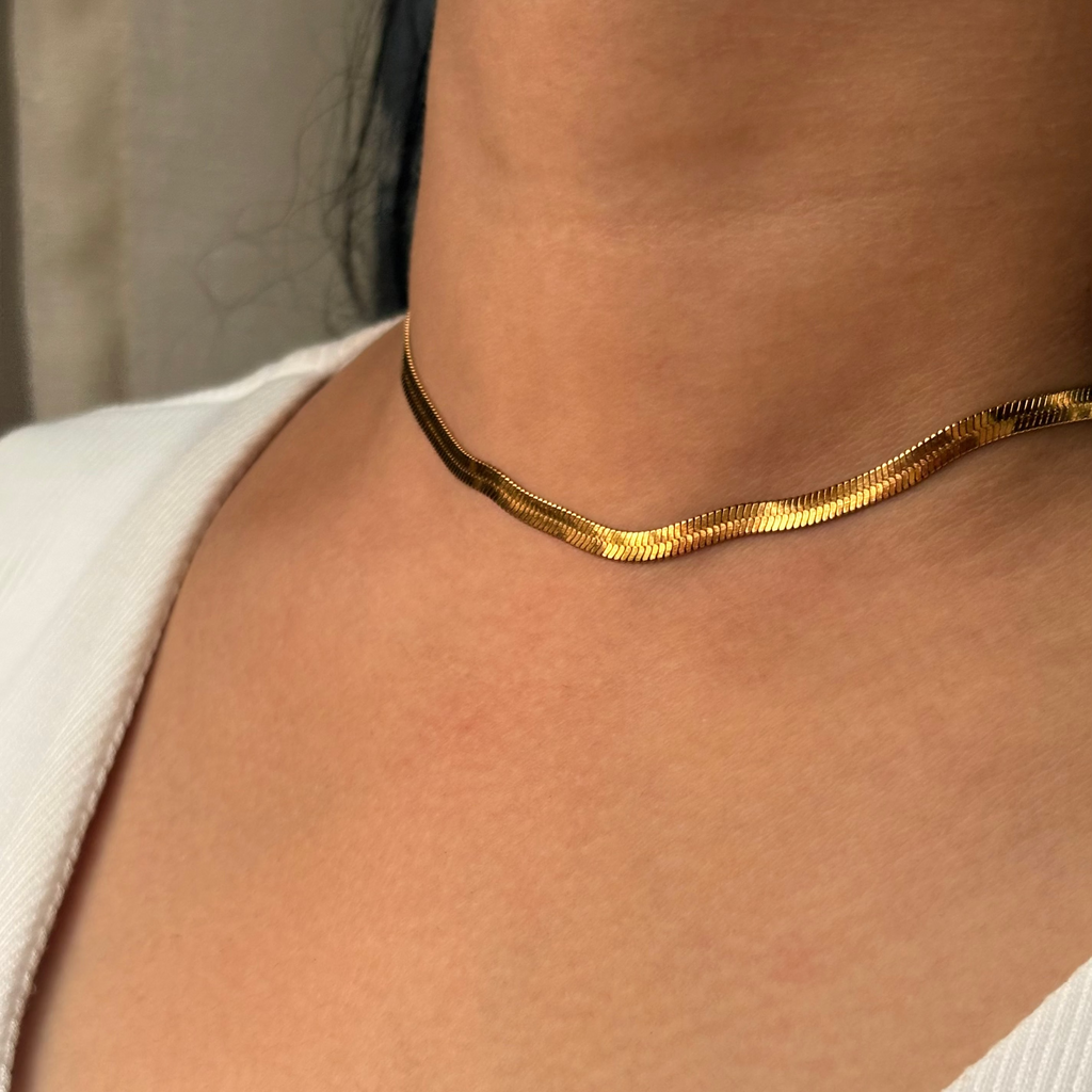 Tessa Herringbone Chain Necklace - view 3