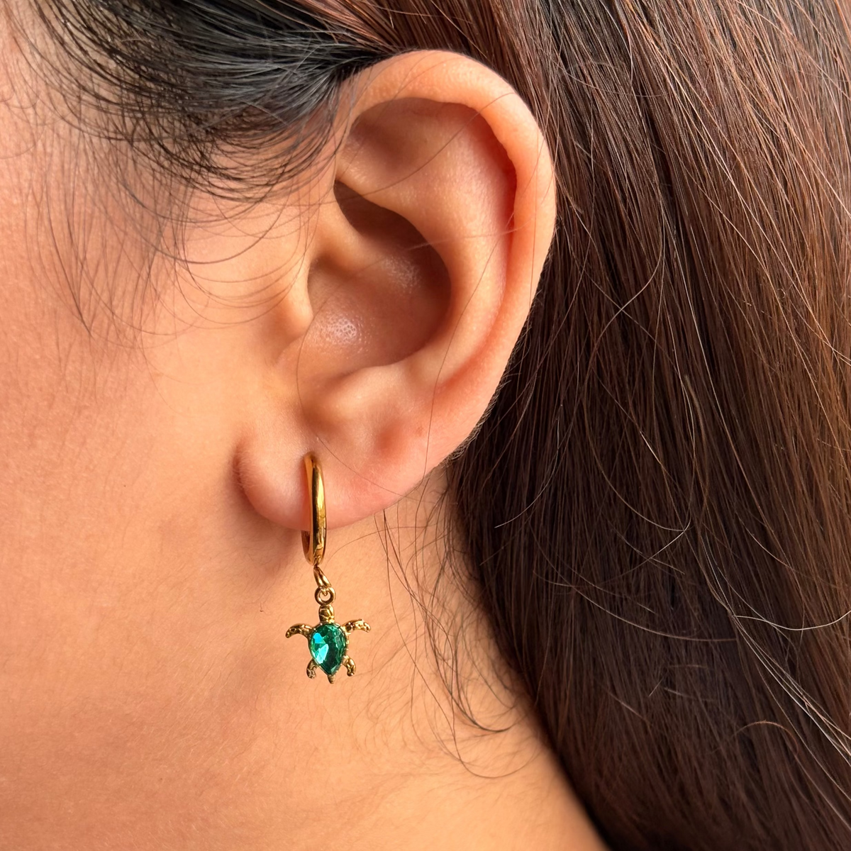 Kaveri Turtle Charm Hoops - view 3