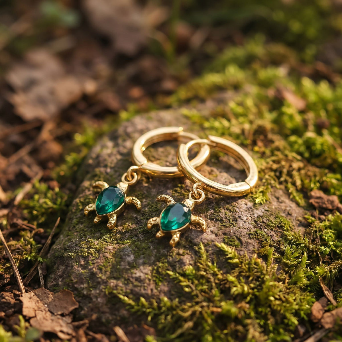 Kaveri Turtle Charm Hoops - view 5